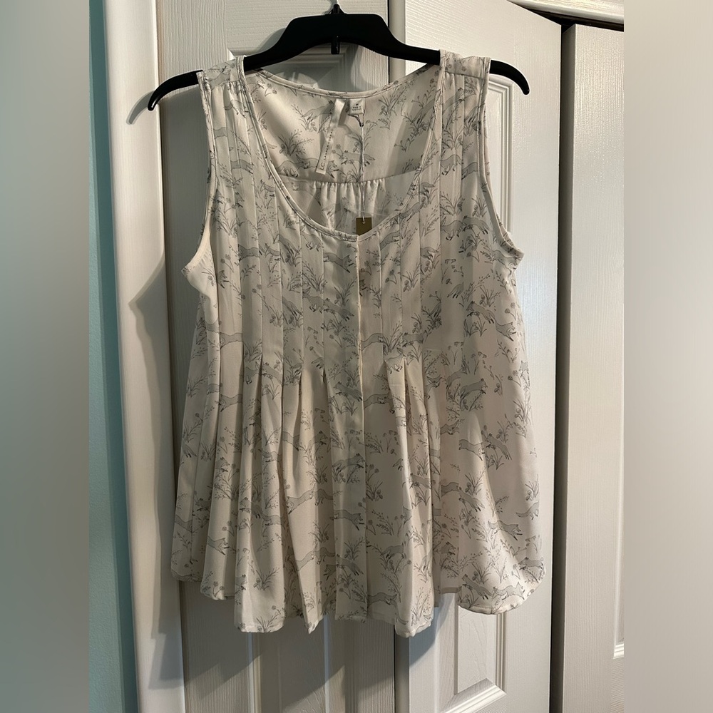 LC Lauren Conrad Women’s Sleeveless Top Size Medium